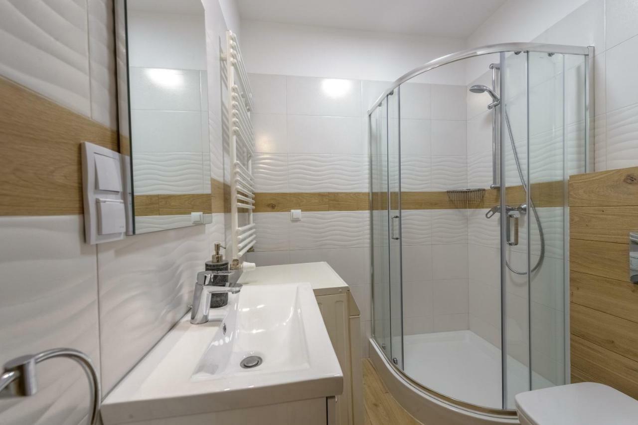Apartament Gorzysty Blisko Elementsa- 5D Apartments Свєрадув-Здруй Екстер'єр фото